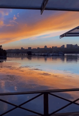 ezgif-8cc1394fb2a1ed78.gif